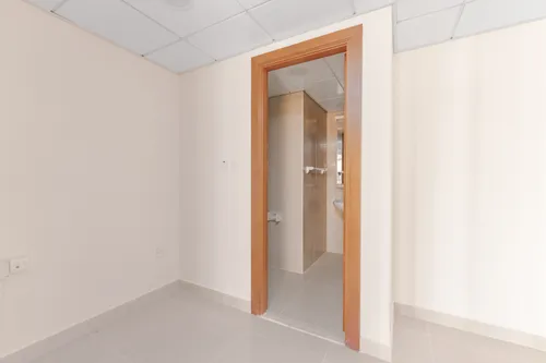 4 Bedrooms Apartment in Golden Sands 9