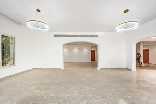 8 Bedrooms Villa in Al Barsha 2 Villas