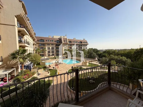 Large Layout| Pool View| Vacant on Transfer