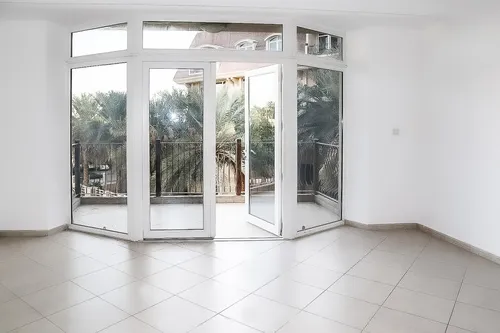 1 Bedroom Apartment in Courtyard Apartments