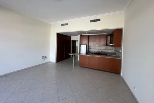  Apartment in Courtyard Apartments