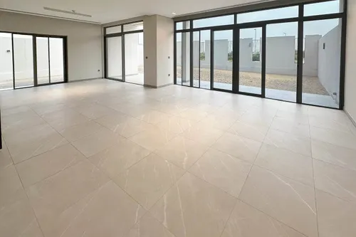 4 Bedrooms Townhouse in MAG City Apartments