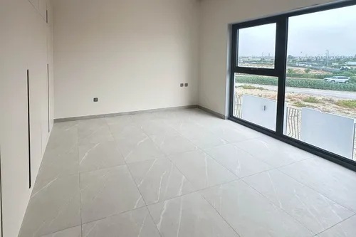 4 Bedrooms Townhouse in MAG City Apartments