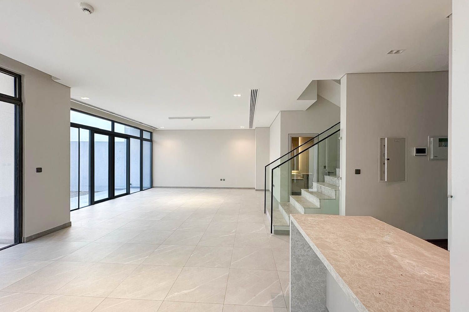 4 Bedroom Townhouse in MAG City Apartments