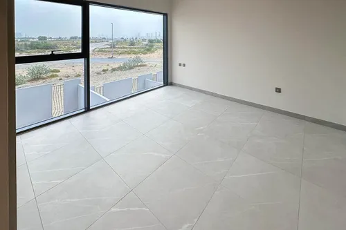 4 Bedrooms Townhouse in MAG City Apartments
