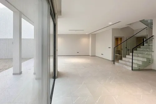 4 Bedrooms Townhouse in MAG City Apartments