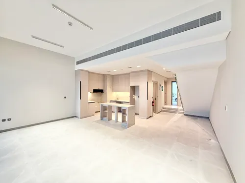 3 Bedrooms Townhouse in MAG City Apartments