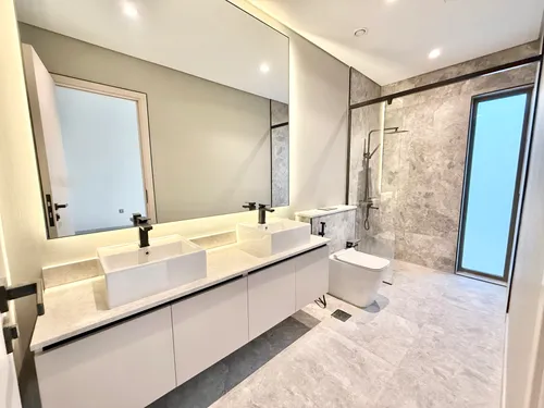 3 Bedrooms Townhouse in MAG City Apartments