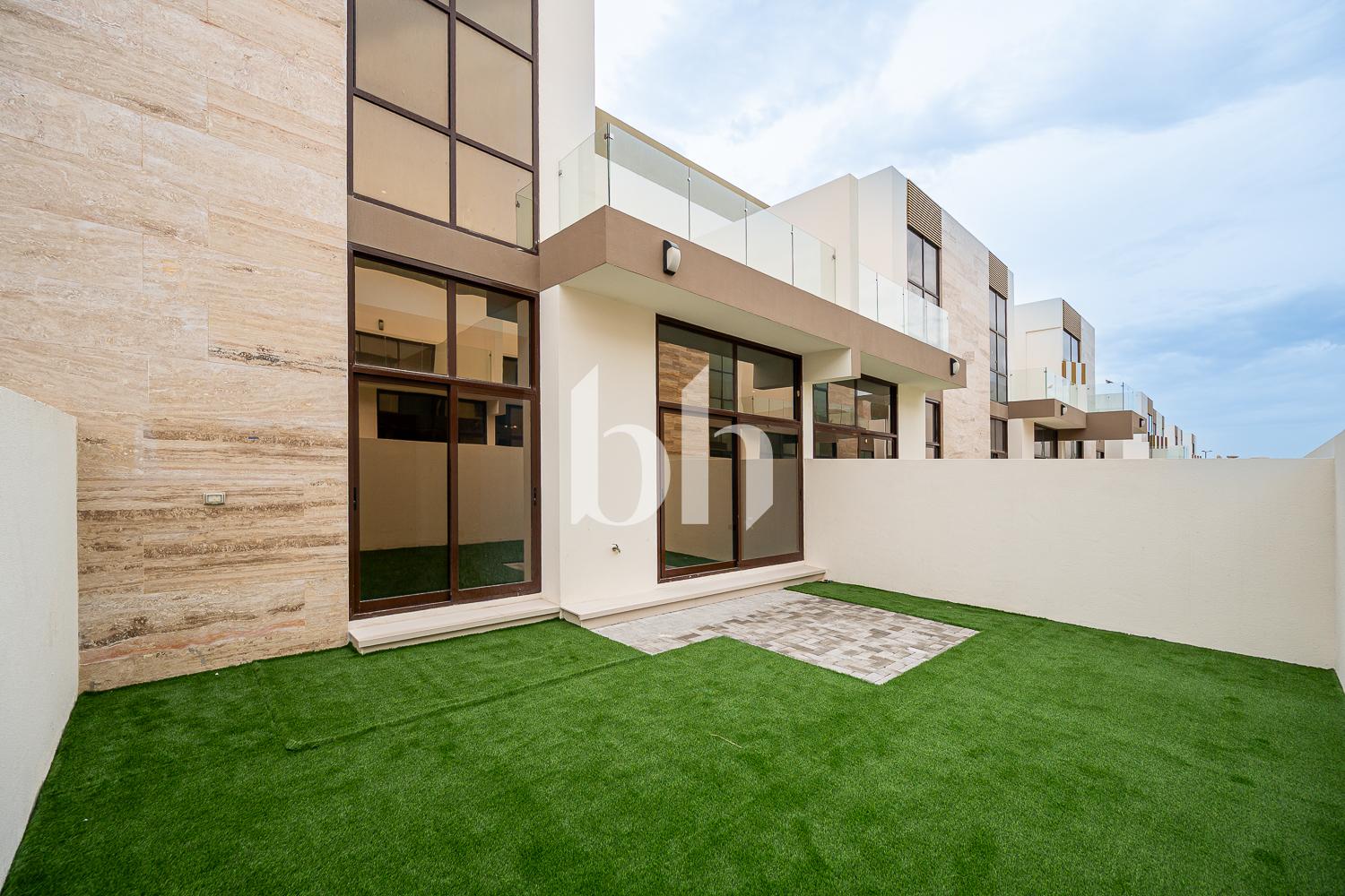 Spacious | Large kitchen | Vacant