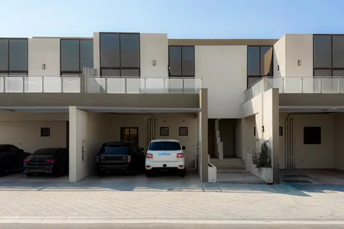 4 Bedrooms Townhouse in Senses at the Fields