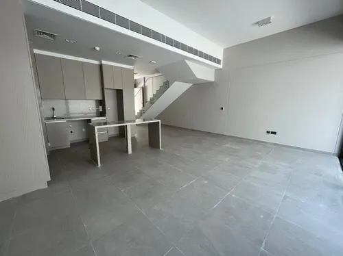 3 Bedrooms Townhouse in MAG City Apartments