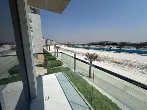 2 Bedrooms Apartment in Residences 18