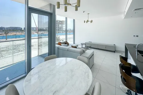 2 Bedrooms Apartment in Residences 18