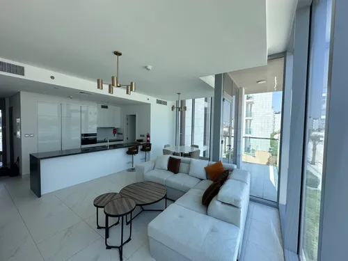 2 Bedrooms Apartment in Residences 18