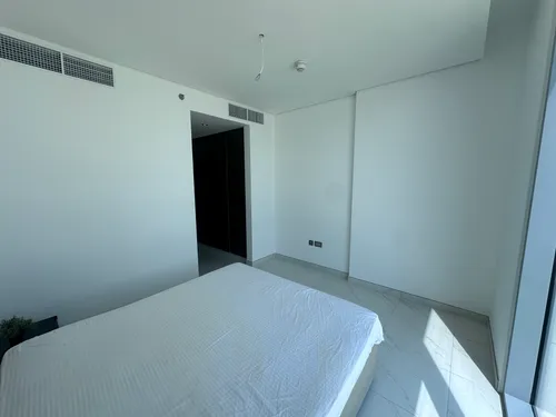 2 Bedrooms Apartment in Residences 18
