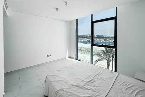 2 Bedrooms Apartment in Residences 18