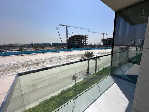 2 Bedrooms Apartment in Residences 18