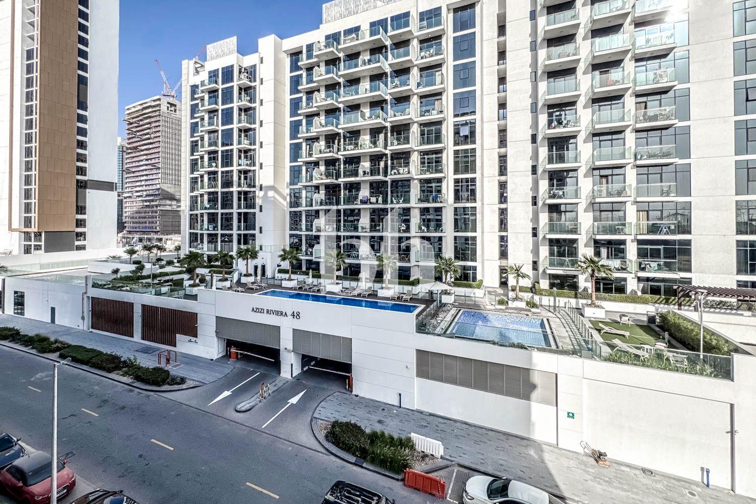 Modern studio | Prime location | Vacant August 26