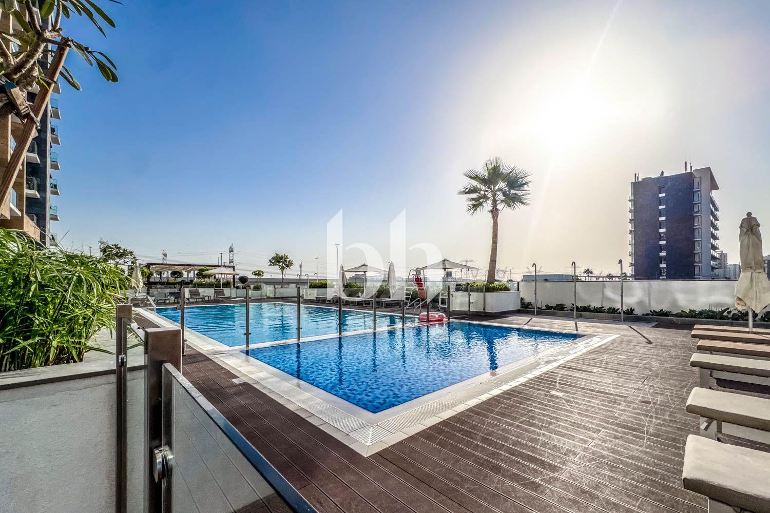 Modern studio | Prime location | Vacant August 26