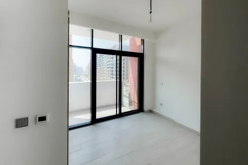 3 Bedrooms Apartment in Azizi Riviera 24