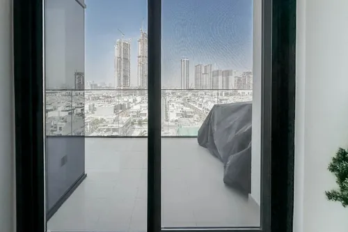 2 Bedrooms Apartment in Azizi Riviera 6