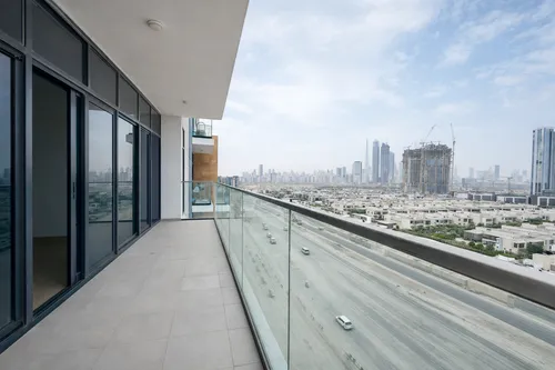 2 Bedrooms Apartment in Azizi Riviera 22