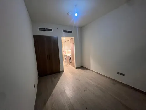  Apartment in Azizi Riviera 48