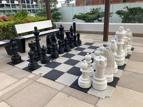 2 Bedrooms Apartment in Azizi Riviera 23