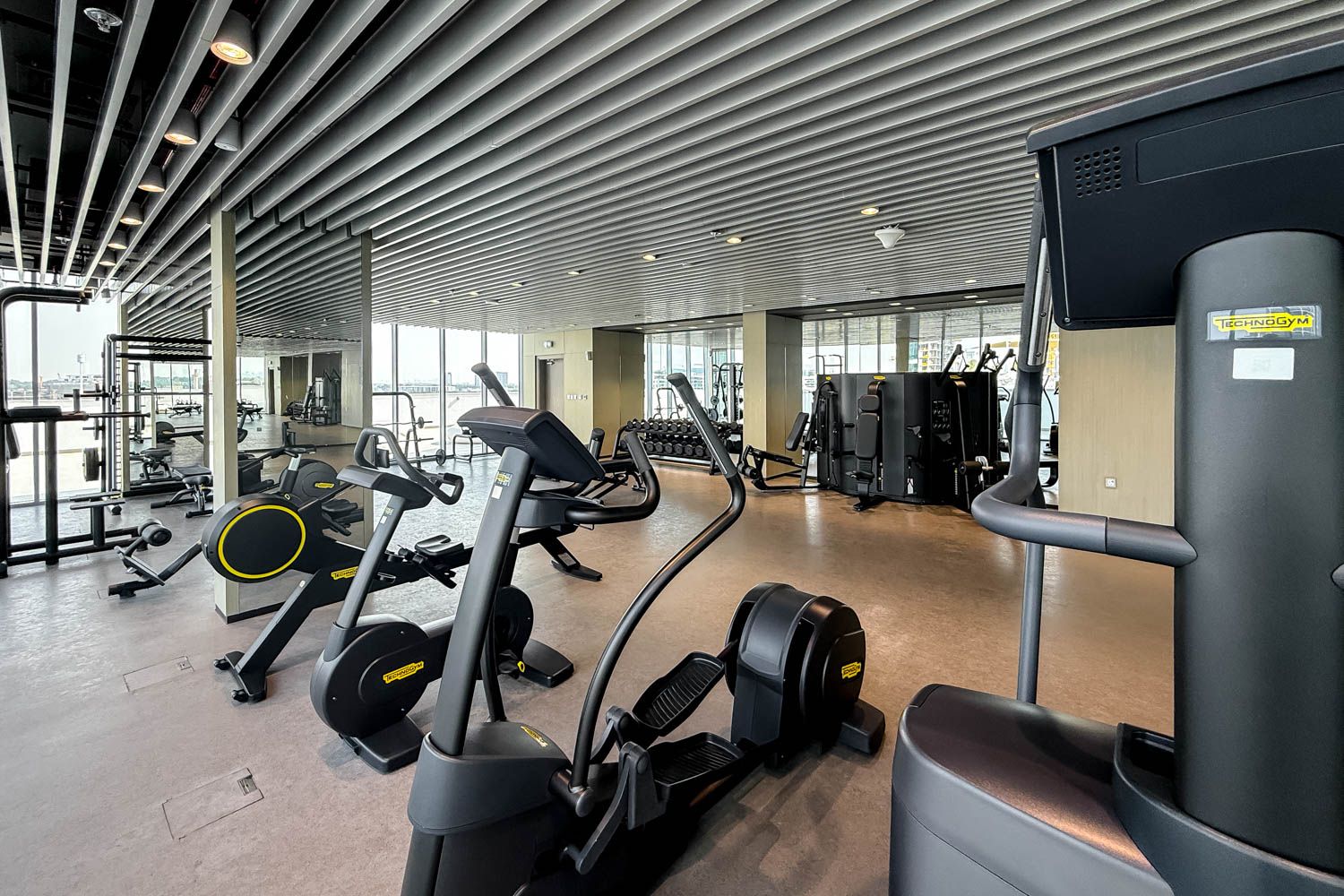 2 Bedrooms Apartment in Residences 14