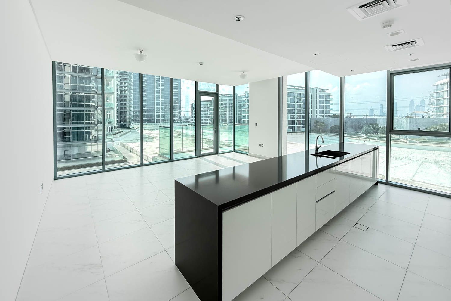 2 Bedroom Apartment in Residences 14