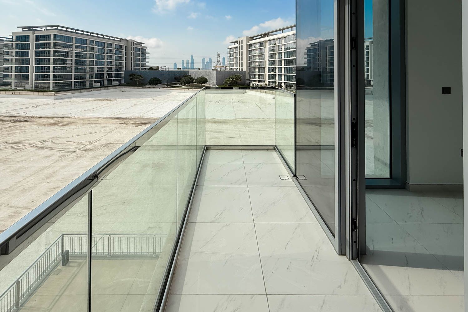 2 Bedrooms Apartment in Residences 14