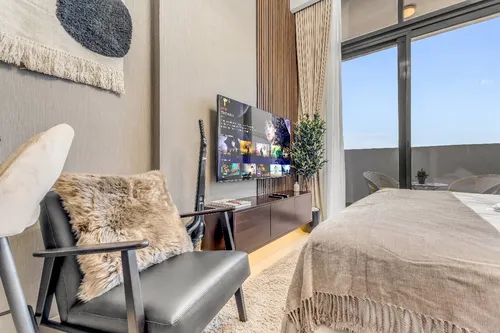 Apartment in Azizi Riviera 48