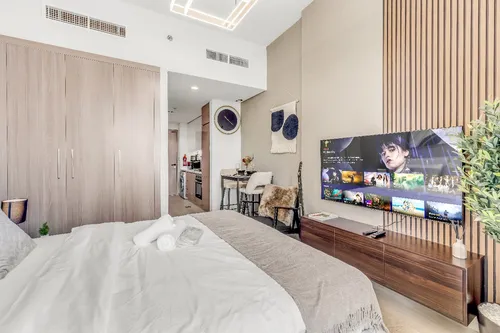 Apartment in Azizi Riviera 48