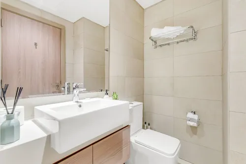 Apartment in Azizi Riviera 48