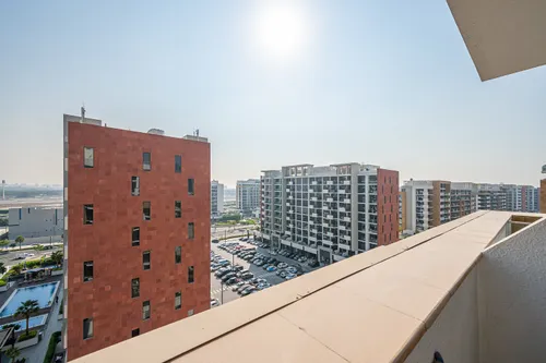  Apartment in Azizi Riviera 37