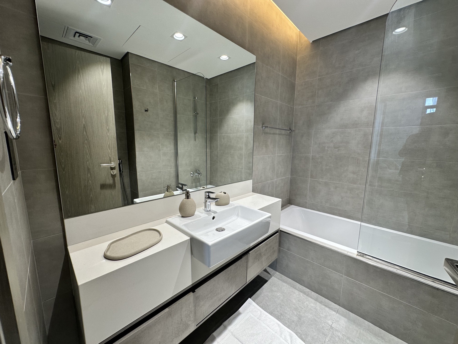 1 Bedroom Apartment in Residences 28