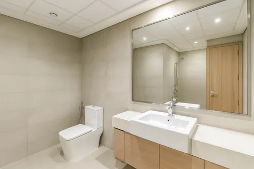 2 Bedrooms Apartment in Azizi Riviera 26