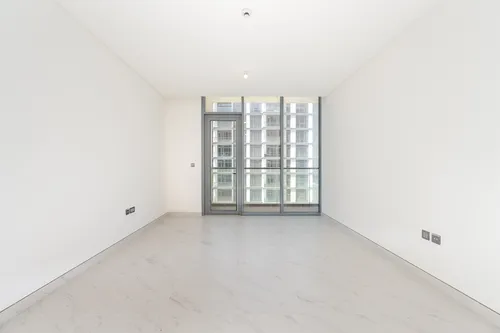 3 Bedrooms Apartment in Residences 14