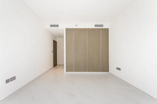 3 Bedrooms Apartment in Residences 14