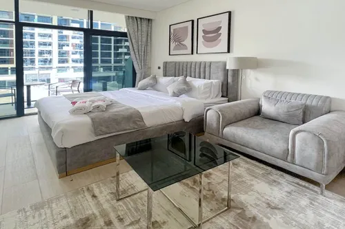 Apartment in Azizi Riviera 19