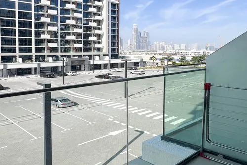 Apartment in Azizi Riviera 19