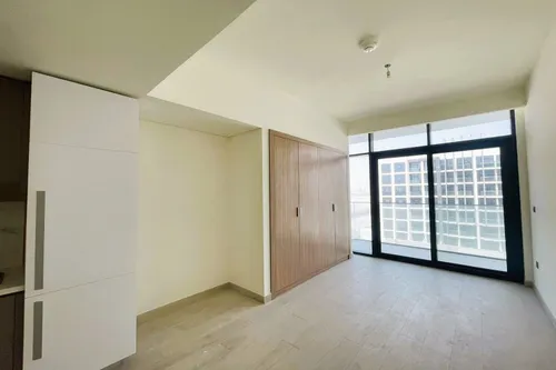  Apartment in Azizi Riviera 33