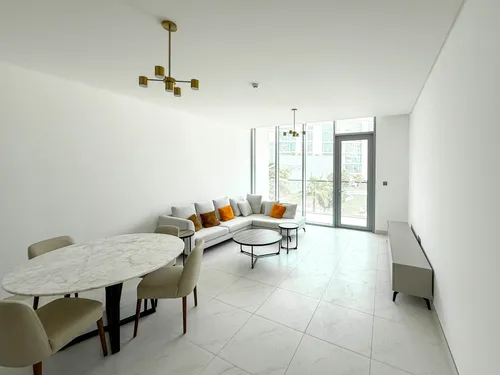 2 Bedrooms Apartment in Residences 11