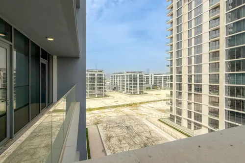 2 Bedrooms Apartment in Residences 11
