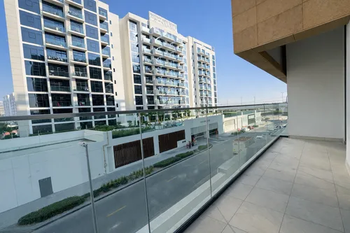 2 Bedrooms Apartment in Azizi Riviera 47