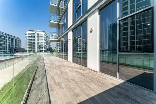 3 Bedrooms Apartment in Residences 13