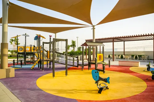 Apartment in Azizi Riviera 44