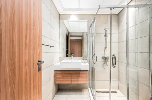 3 Bedrooms Apartment in Azizi Riviera 44