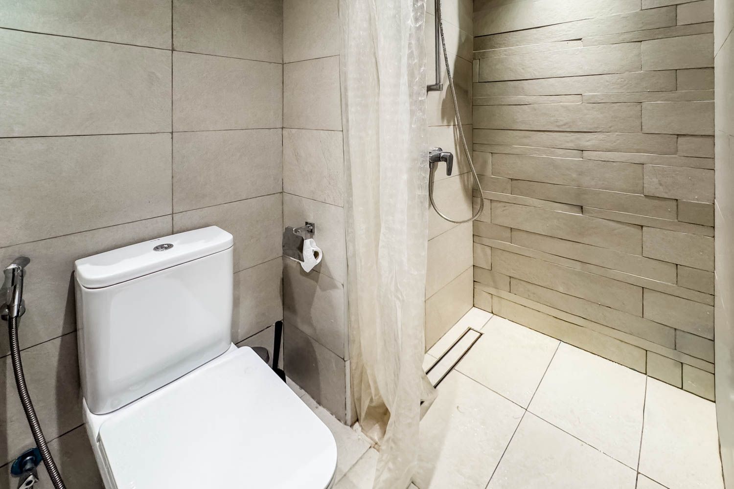  Apartment in Azizi Riviera 46