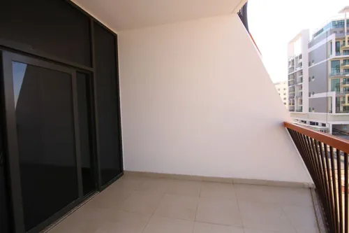 2 Bedrooms Apartment in Binghatti Views